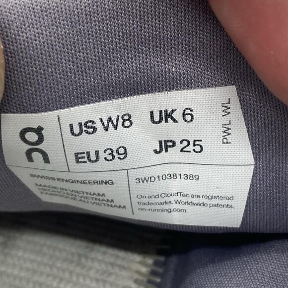 Womens Size 8 On Cloudnova Flux Fade Moon Running Sneakers 3WD10381389 - Picture 5 of 5